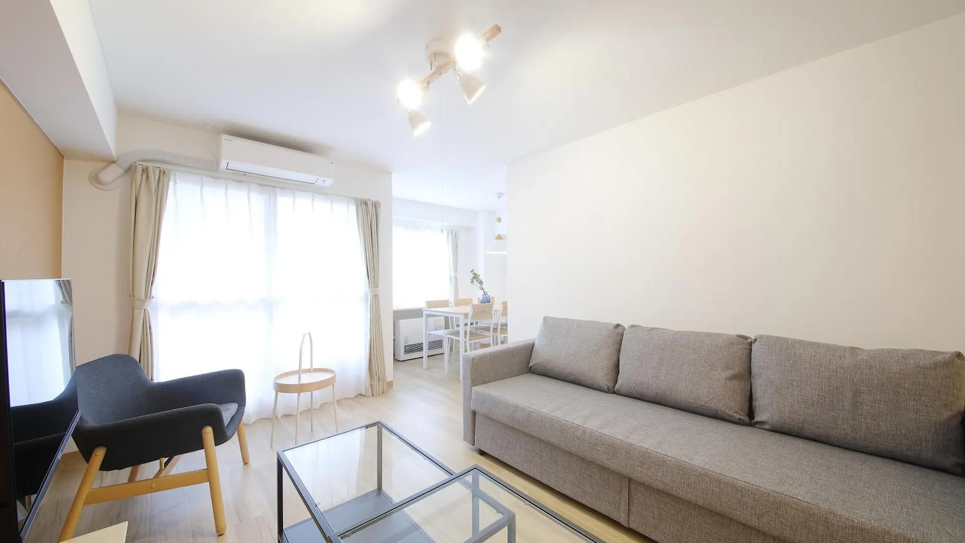 ノーザンヒルズ南6条 Apartment Sapporo 0*,  Japan
