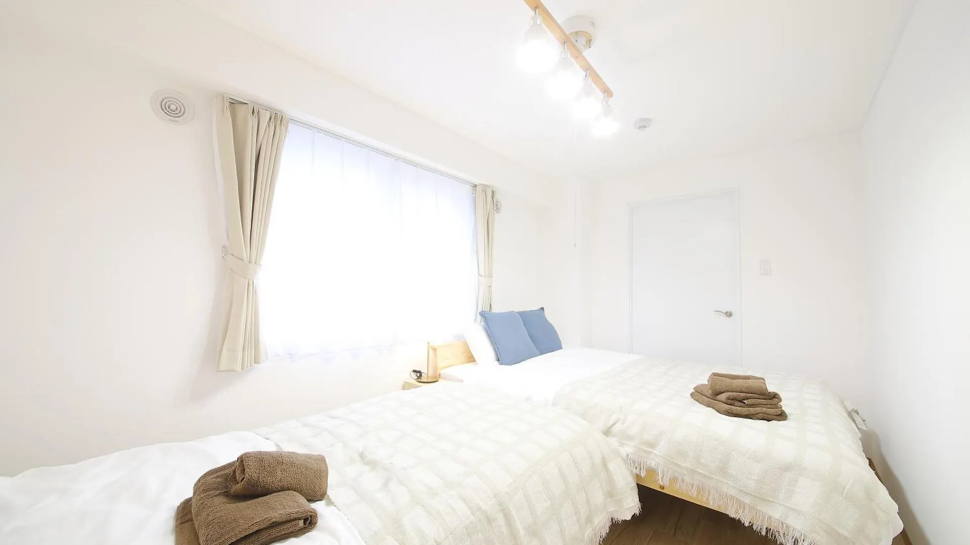 ノーザンヒルズ南6条 Apartment Sapporo 0*,  Japan
