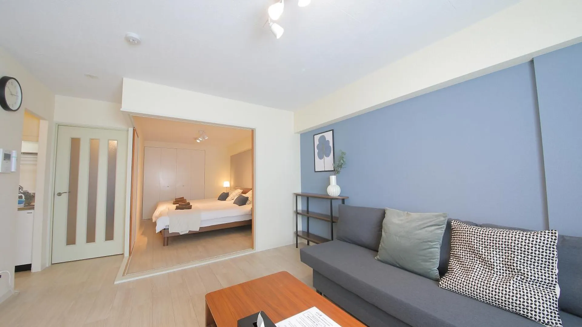 ノーザンヒルズ南6条 Apartment Sapporo 0*,  Japan
